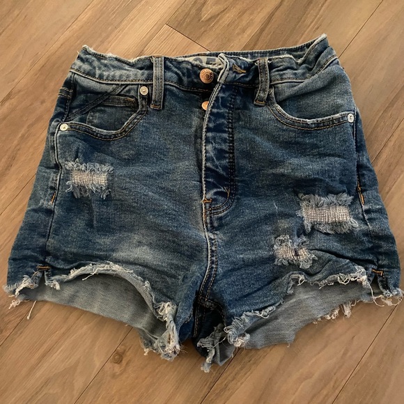 Free People Shorts - Picture 1 of 4